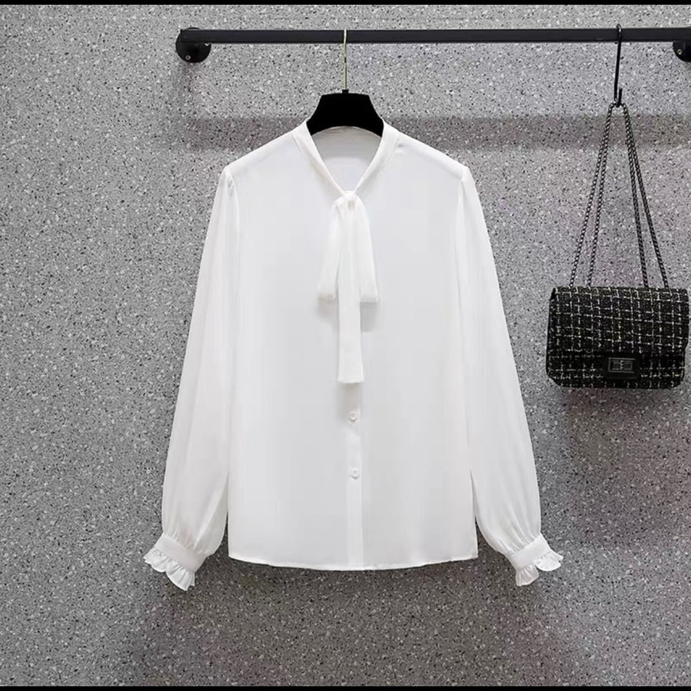 Women blouses